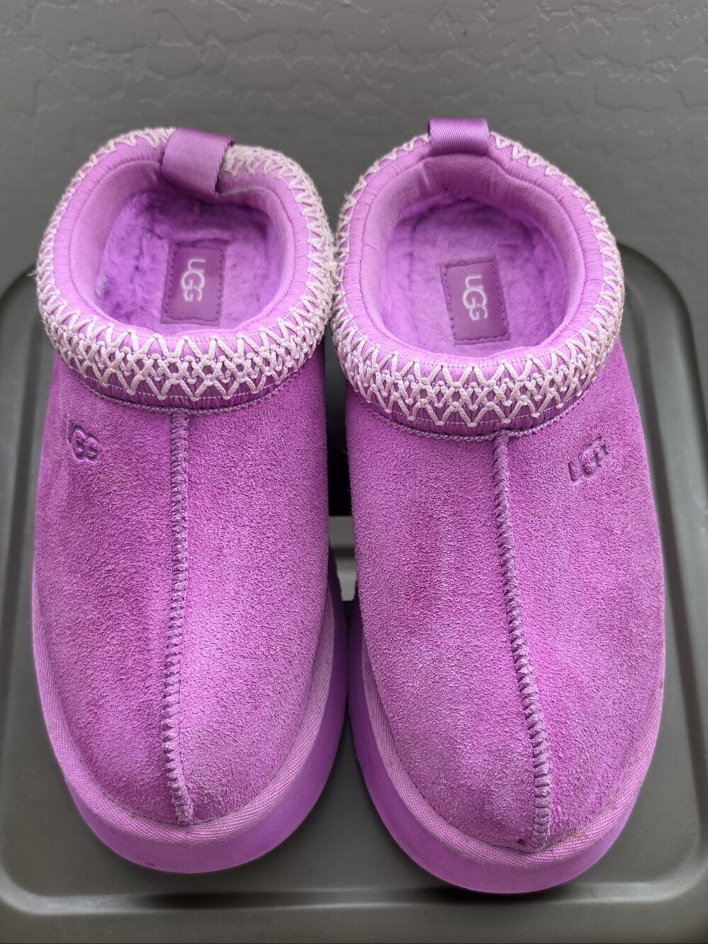 UGG Tasman Slippers Women’s Size 6 Purple Pink Suede Shearling Slip On Shoes - Picture 3 of 11